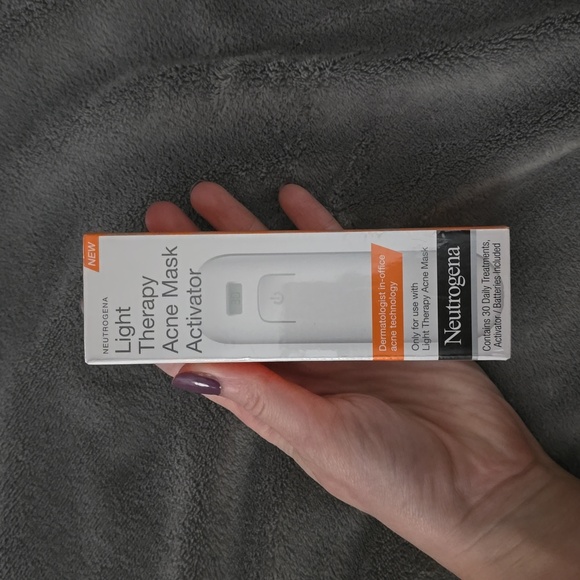 NEW Neutrogena mask activator - Picture 1 of 4